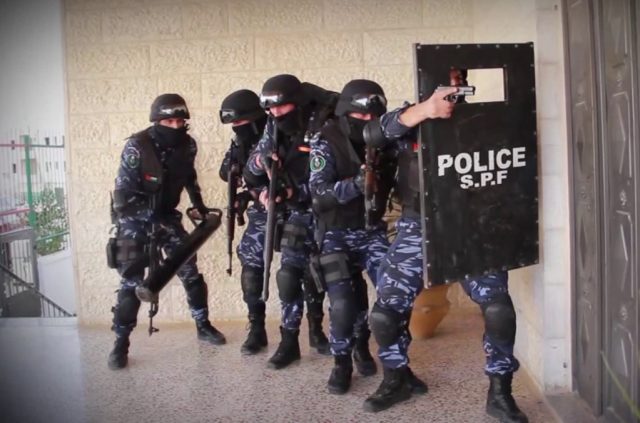 4-Palestine-Police